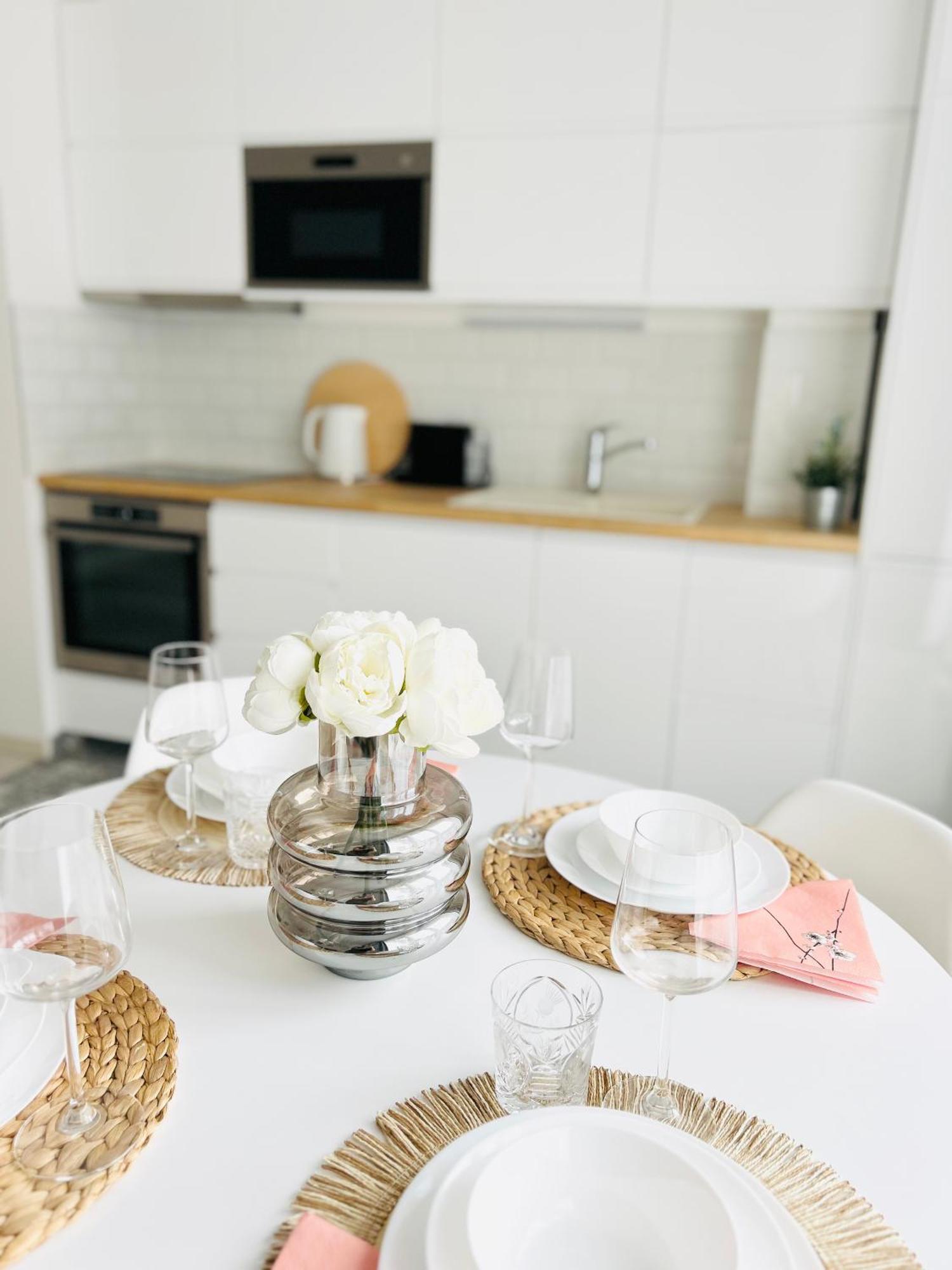 Elizabeth Garden Premium Apartment Кескемет Екстериор снимка