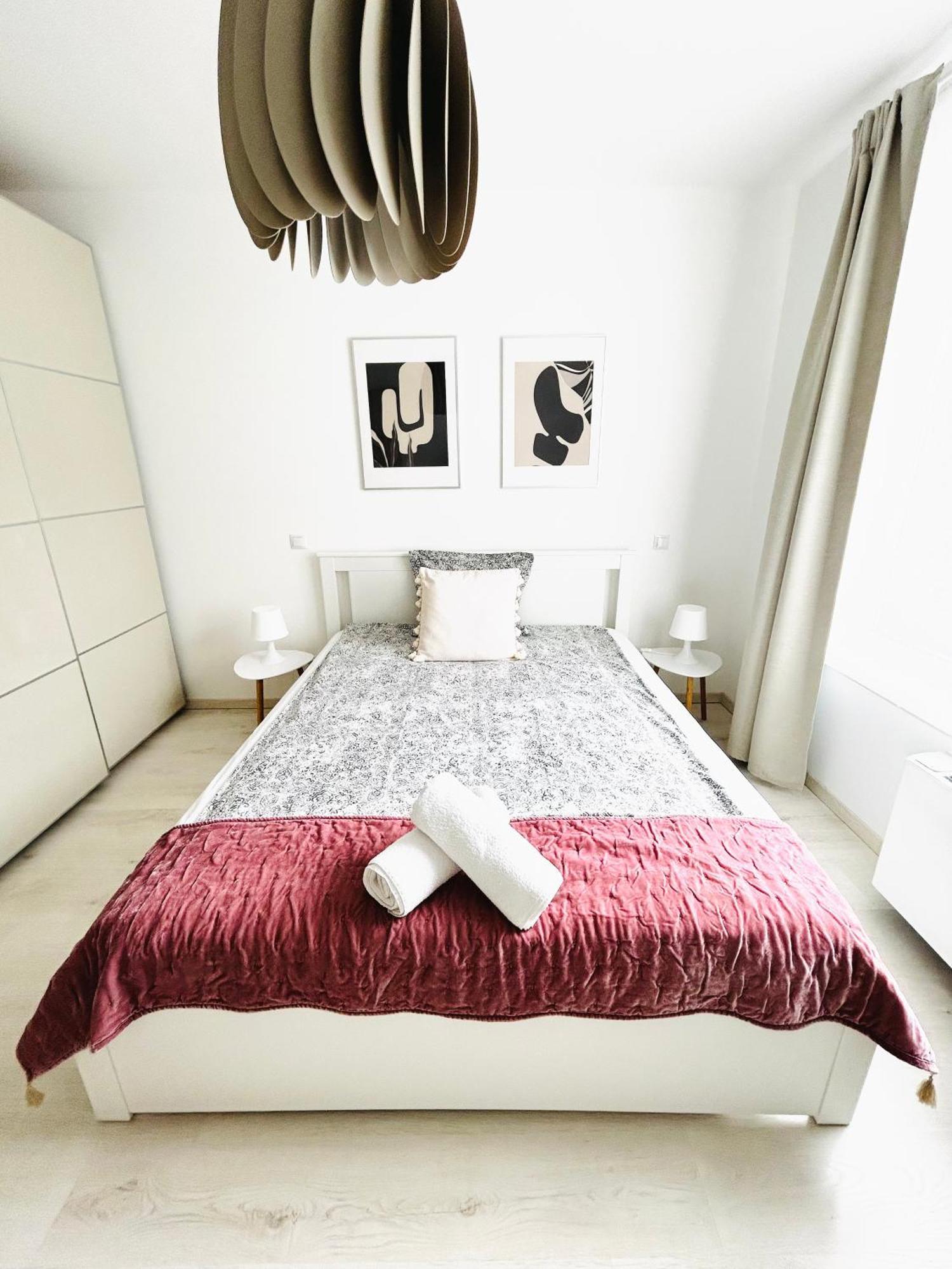 Elizabeth Garden Premium Apartment Кескемет Екстериор снимка